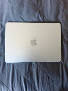 Apple Macbook Air M4 16gb Ram 256gb Ssd Like New