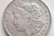 1921 Silver Morgan dollar