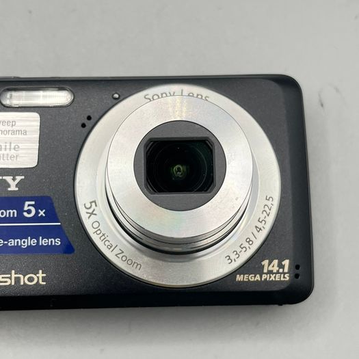 Sony Cyber-shot DSC-W520 14.1 MP Digital Camera - Black - Full Kit