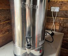 Swan 20 litre water heater