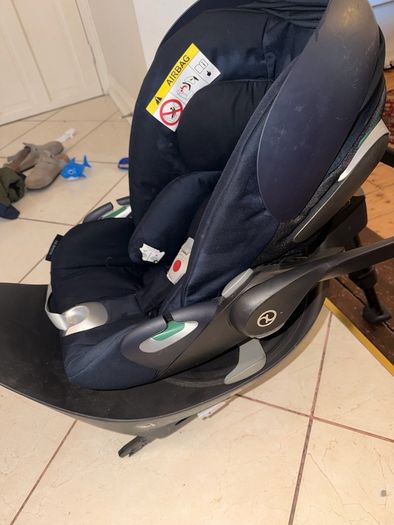 Cybex Cloud Car seat & 360 base