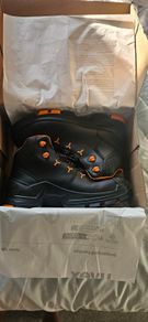 Uvex work boots
