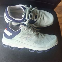 Running shoes