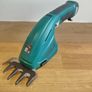 Cordless grass & hedge shears Image 9