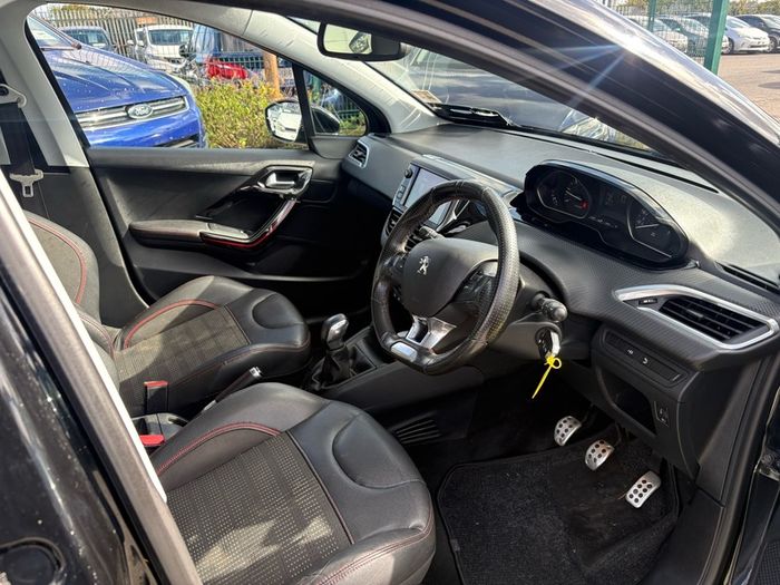2018 Peugeot 208 GT Line 1.6L Diesel NCT 11/2027 + Taxed