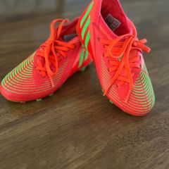 boys football boots