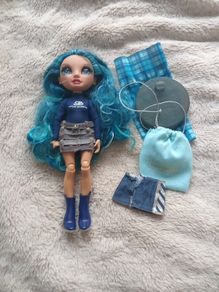Skylar bradshaw rainbow high doll