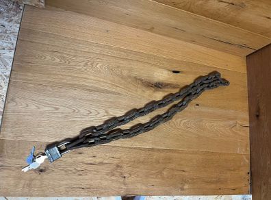 motorcycle bike motorbike chain and lock