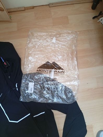 Monterrain Tracksuit (( Brand New))