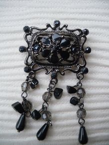 New black brooch, Costume jewellery, Gift