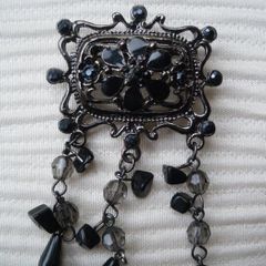 New black brooch, Costume jewellery, Gift