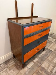 vintage chest of drawers