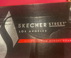 Skechers