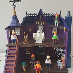 Playmobil Scooby Doo Haunted House