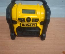 Dewalt Radio