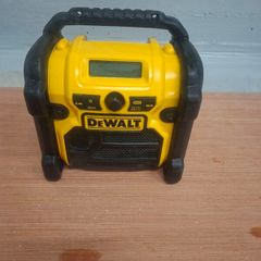 Dewalt Radio
