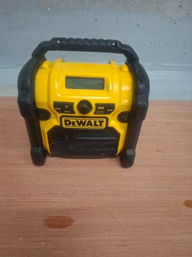 Dewalt Radio