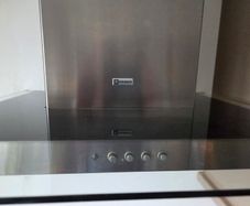 Extractor hood for free