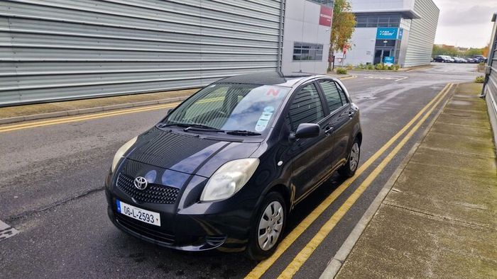 06 Toyota Yaris 1ltr petrol