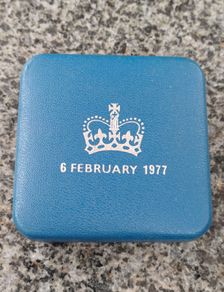 Queen Elizabeth Silver Jubilee Crown. 1977