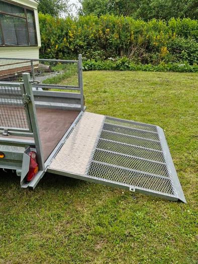 Brand New 10 X 5 Trailer.