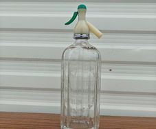 Antique Thwaites soda syphon Irish Soda Waters harp  bottle