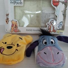 2 new kiddies winnie the pooh hand warmers
