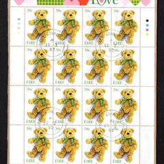 2002 Ireland Greetings (Teddy Bear) Commemorative Stamp Sheetlet Plate 1B1B1B1B Fine Used with Dublin CDS cancel of 22nd January 2002 (First day of issue) on envelope extract.