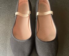 Character shooes cuban heel 1.5 inch