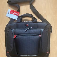 NEW With Tags Wenger Sensor 15 inch Laptop Bag with iPad pocket