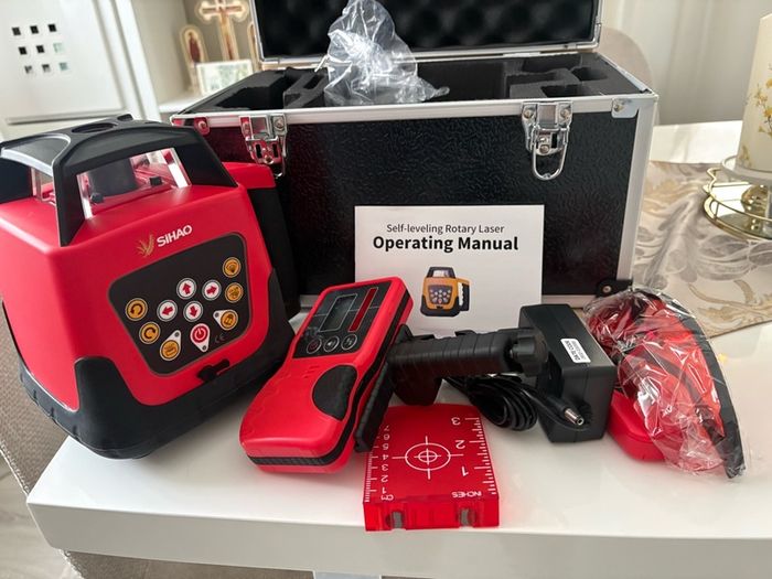 360 Rotary Laser Level 300m Range Self-Leveling Vertical Horizontal Cross Line Measurement Instruments Construction NEW