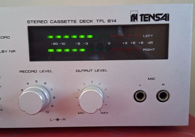 From 1981 Tensai TFL 814 (Akai), working good.