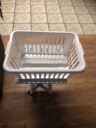 Laundry basket