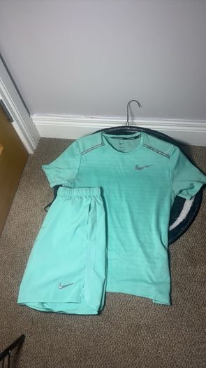 Nike Miller Series 2 Piece Small Set