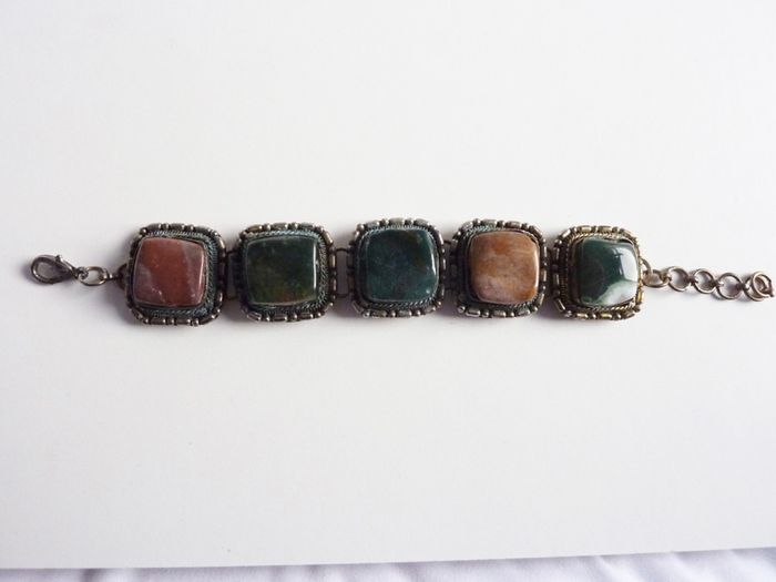 Vintage Scottish agate white metal bracelet