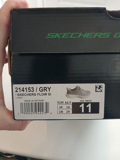 golf shoes