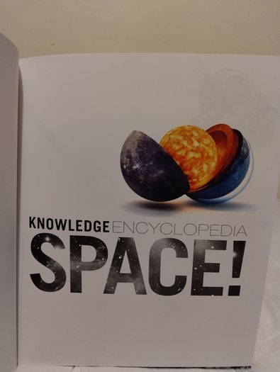 Knowledge Encyclopedia Space!: The Universe as You've Never Seen it Before, LARGE HARDBACK