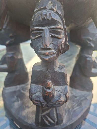 Stunning Vintage African Tribal Hand-carved Hardwood Ebony Divination Bowl