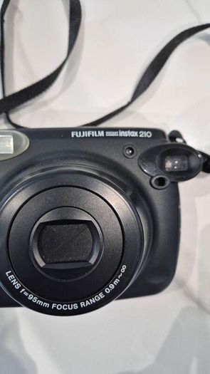 Fujifilm instant Camera Intax 210