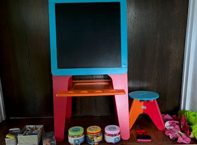 Early Learning Centre Children Easel White Board Chalk Black Board