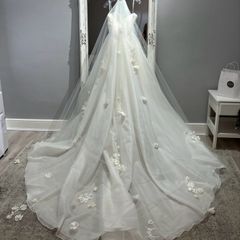 Essence of Australia D3941 wedding dress