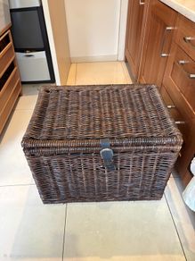 Foldable Vintage Natural Rattan storage chest - dark brown