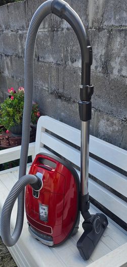 Miele C3 Hoover