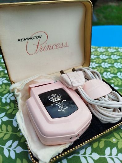 1960's Remington Princess Lady Shaver