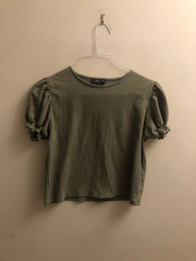 Green top (size 10-12)