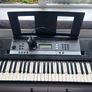 yamaha keyboard & stand Image 2