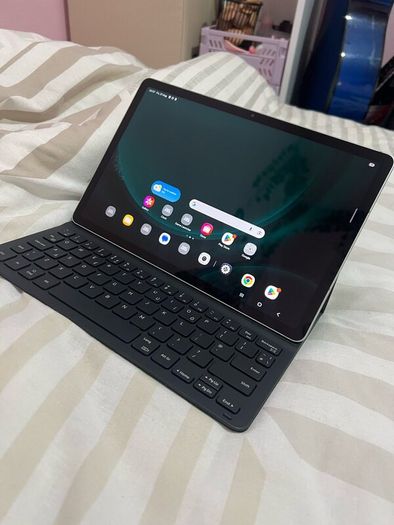 Samsung Galaxy TabS9 FE - excellent condition
