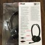 USB Headphones Image 3