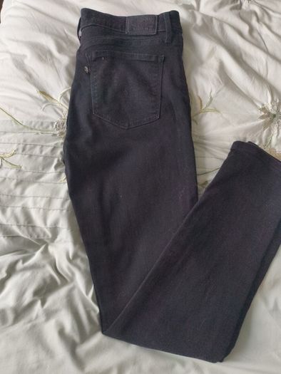 ladies levis