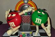 M&amp;M's Rock 'n Roll Cafe Jukebox Candy Dispenser